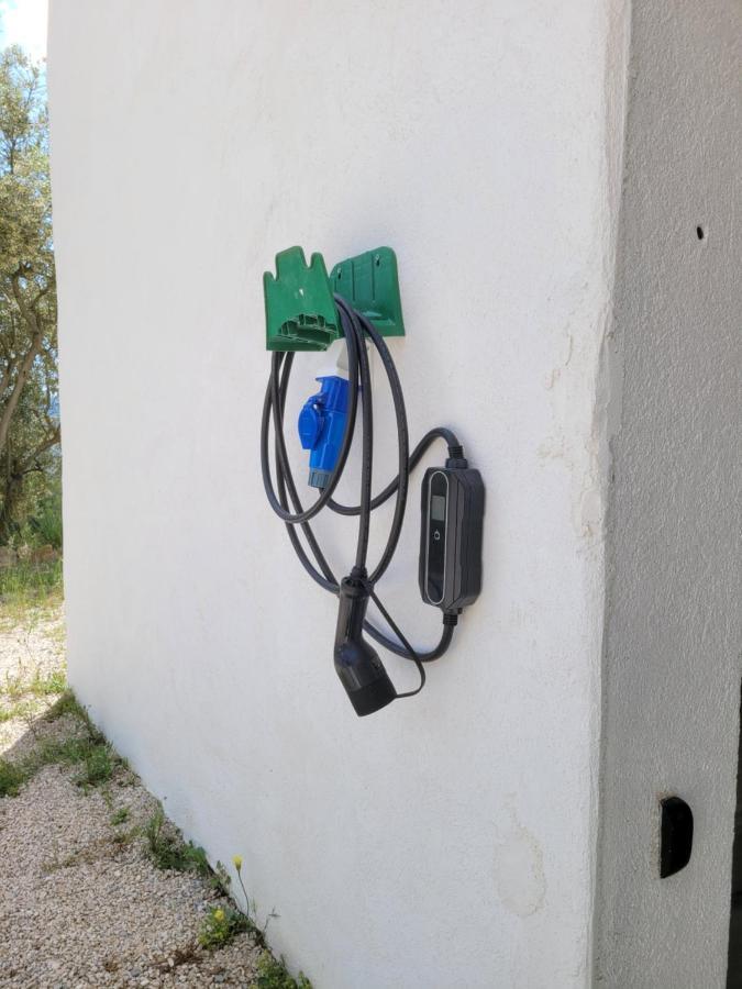 Logement Entier Et Calme 55M2 Avec Spa - Sauna Et Borne De Recharge 7Kw Meyreuil Exterior foto